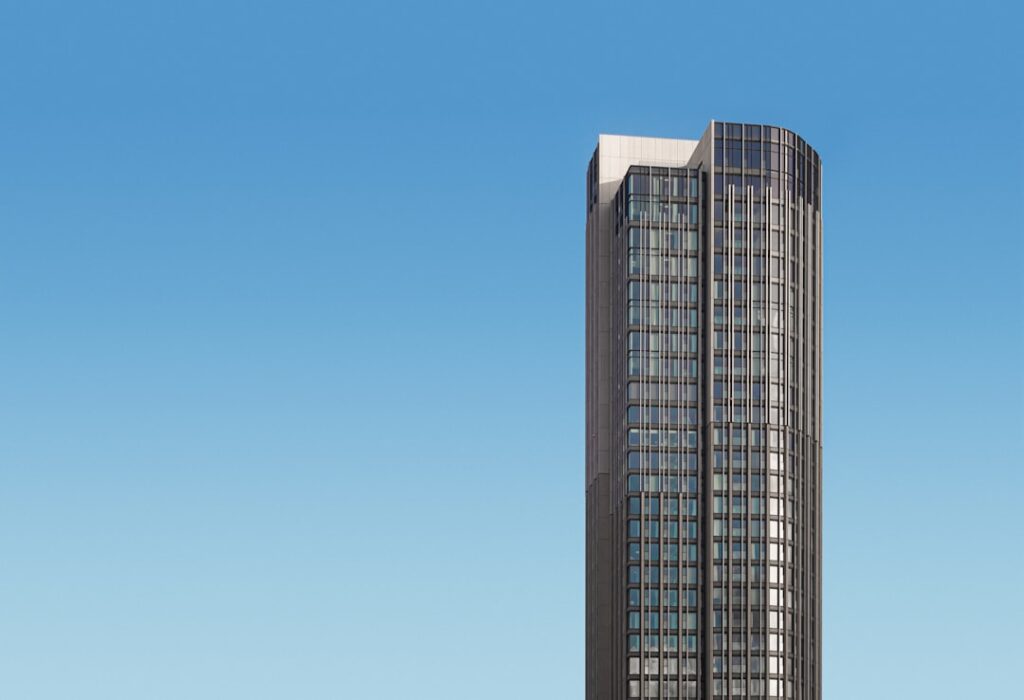 Coley Parry en het vermogen achter de mislukte overname van Vitesse